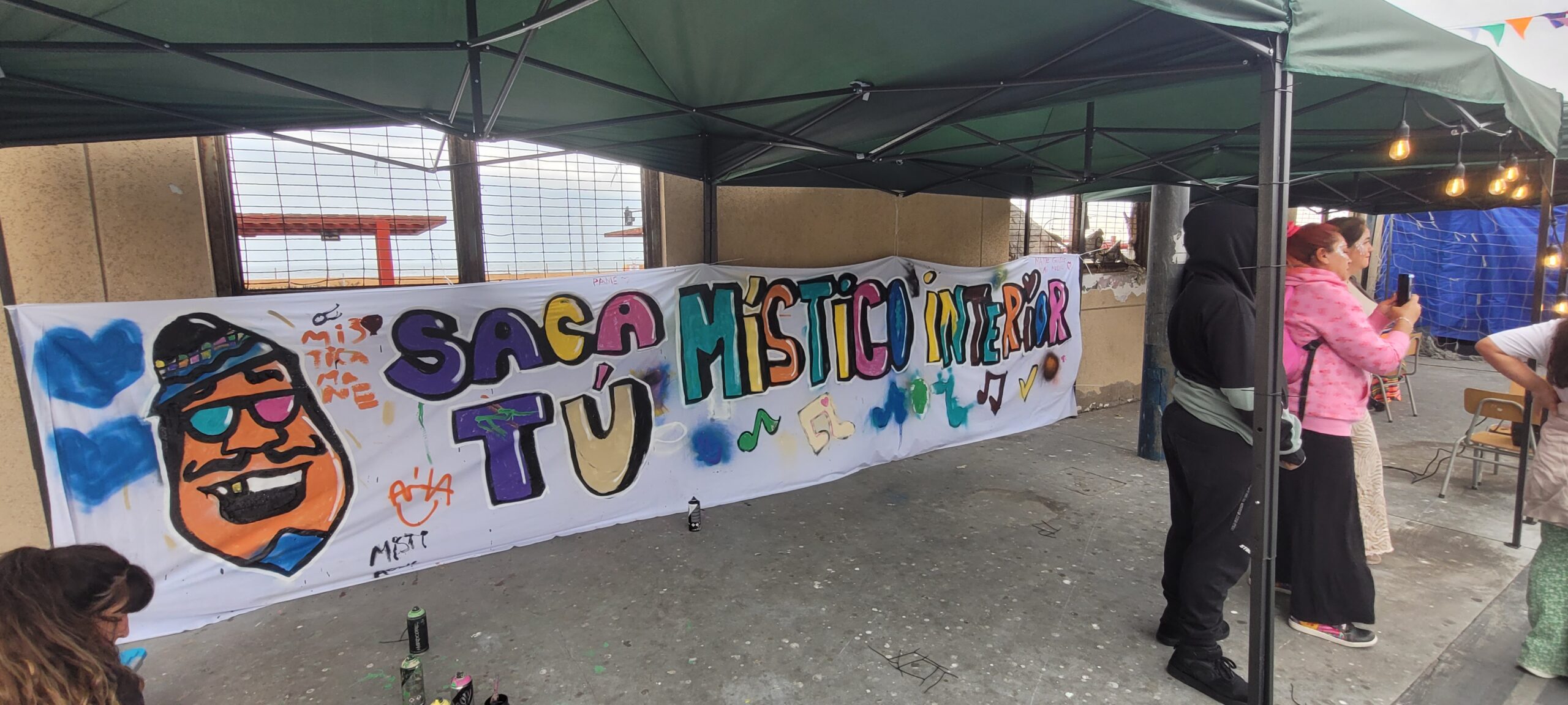 Lienzo que dice "Saca tu místico interior"