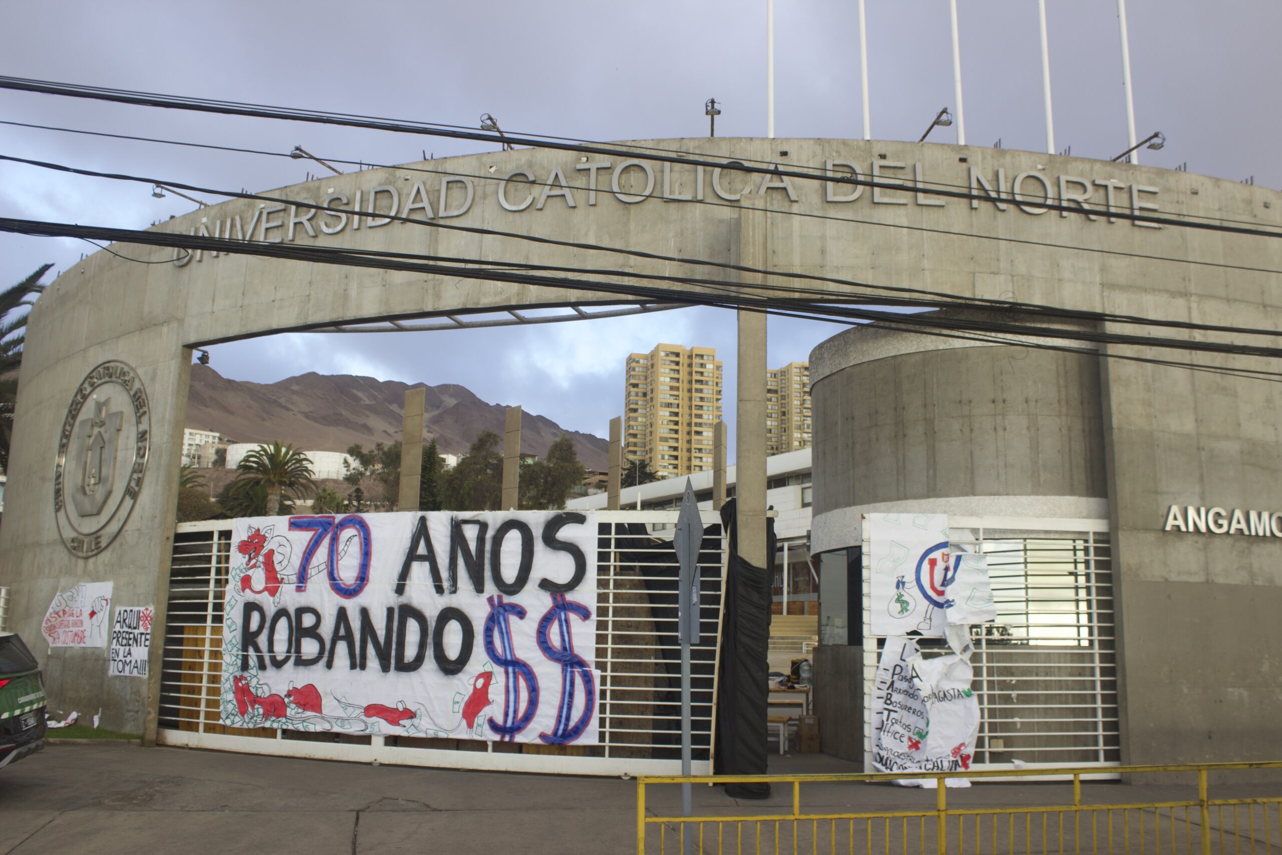 Estudiantes de la UCN rechazan propuesta de la comisión negociadora y exigen soluciones definitivas